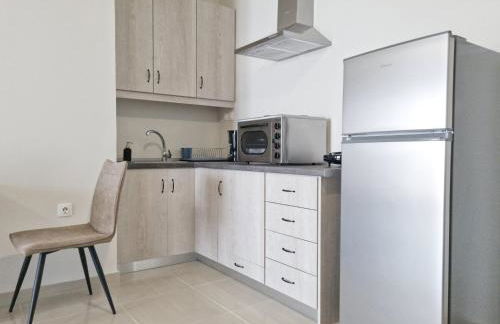 Epipleon Luxury Suites -102- Δωμάτιο 45τμ με βεράντα 35τμ μπροστά στη θάλασσα - Foto 3