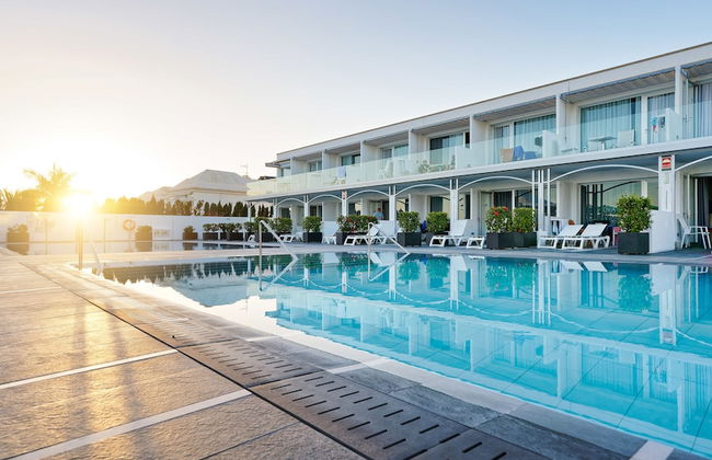 Ura Lara - Adults Only - Photo 60