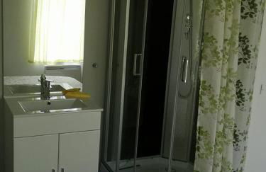 La maisonnette - 5 min Gare - Parking Facile - Netflix - Foto 8