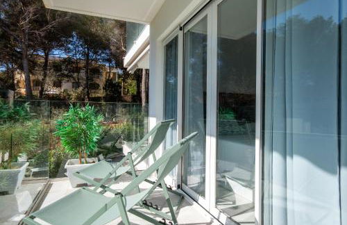 Sunny apartment 1B with balcony & pool in canyamel - Photo 9