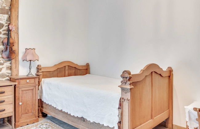 Enticing Holiday Home in Viroinval near Forest - Foto 11