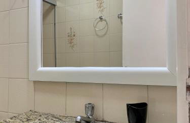 205- Apartamento 1 quarto suite, Encantador, amplo e decorado, mobiliario moderno, cozinha completa com utensílios , Excelente vista da cidade e localização privelegiada no bairro Bigorrilho , - Photo 30