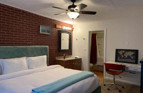 The Wing at Kingston East - Photo 14