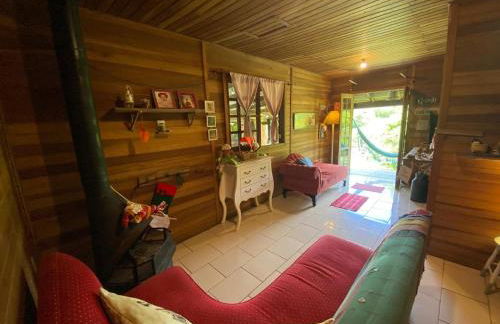 Um Chalé aconchegante no sítio em meio a natureza. - Foto 32