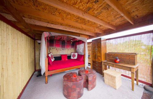 THE MAGICAL LAVA TEMPLE with EPIC Volcano Views! - Foto 31