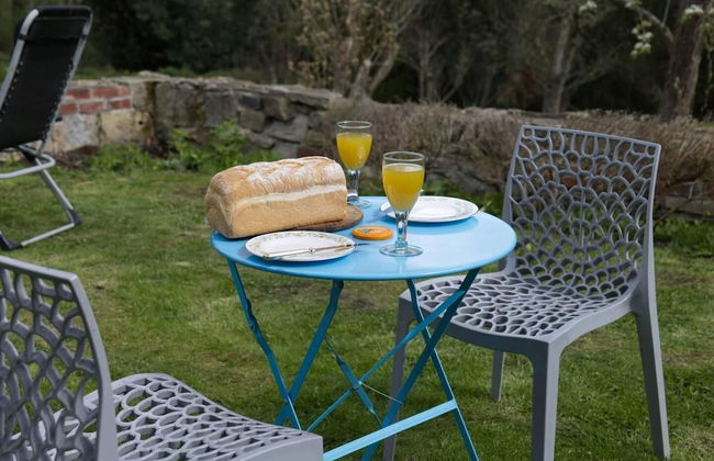 Cottage - Sleeps 2 - Garden - Parking - Foto 12