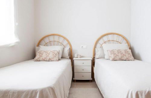 La Cala Azul - con piscina y WiFi - Foto 14