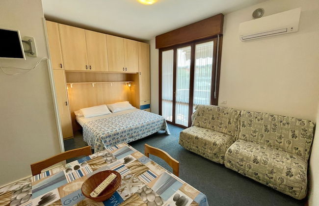 Bright Studio With Terrace and Shared Pool-beahost - Foto 2