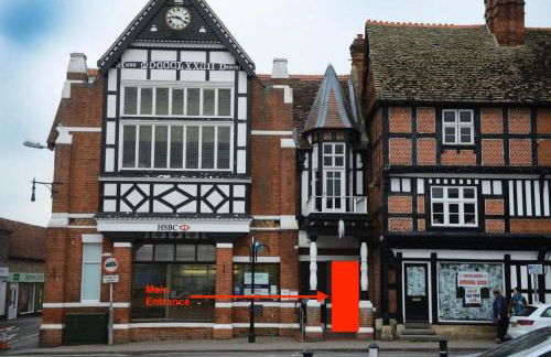 The Old Town Hall - Flat 1 - Photo 10