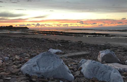 Court Farm Holiday Bungalows Ltd - Photo 17