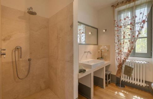 Nice Home In Torri In Sabina With Wifi - Foto 39