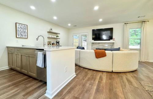 Aubie's Abode-walkable to downtown Auburn & campus - Foto 29