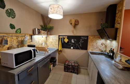 Le Lude Land Lodge - Photo 3