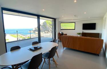 3 The View apartments Ilfracombe - Hot Tub, Parking, Lift, EV - Foto 1