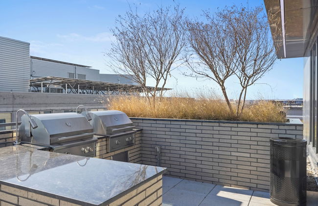 Coda on Half, a Placemakr Experience - Navy Yard - Photo 46