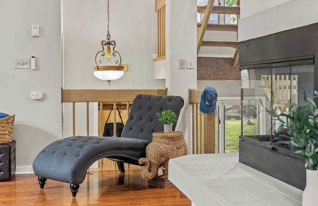 The Boulder Inn by Avantstay Indoor Hot Tub, Game Room, Outdoor Fire Pit - Foto 7