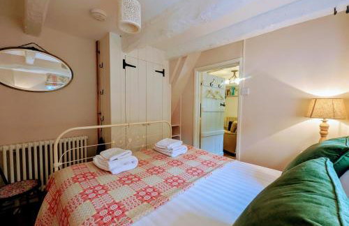 Blaenfforest Rose Cottage Newcastle Emlyn - Photo 9