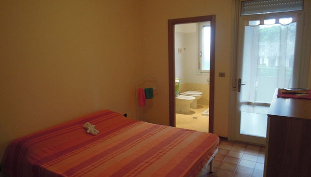 Cozy Flat With 3 Shared Pools and Private Garden - Foto 2, Habitación