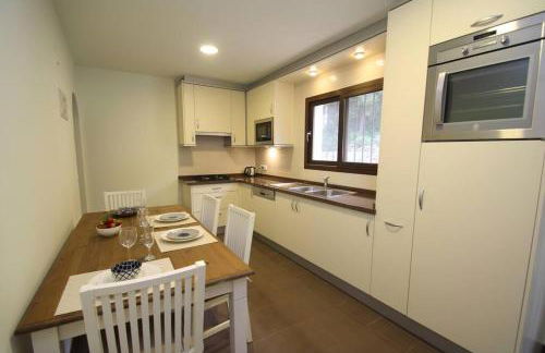 Bonita casa independiente cerca de la playa - Foto 12