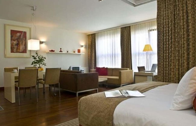 Mamaison Residence Diana - Photo 5