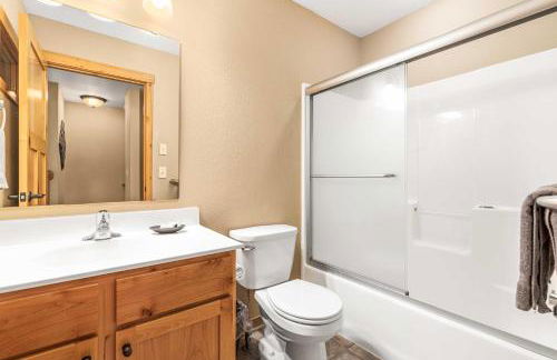 Gull Lake All-Season Getaway with Private Deck - Foto 21