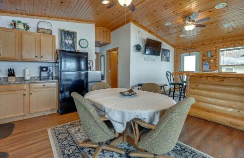 Montello Cabin on Buffalo Lake with Dock and Fire Pit! - Foto 7