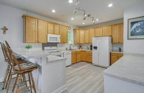 Waveland Vacation Rental - Walk to the Beach! - Foto 7