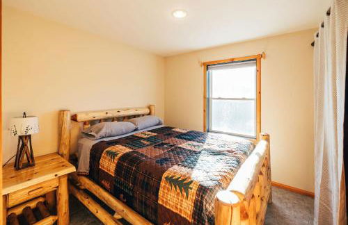Ski Chalet w-Hot Tub, Only 3 min to Sunday River ski lifts! - Foto 7