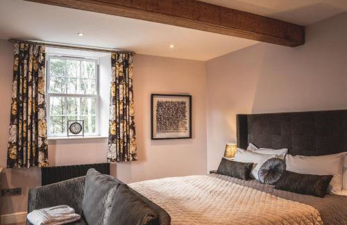 The Saddle Room - Photo 30