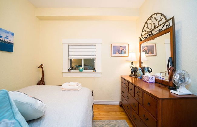 Artisan Victorian Spacious Backyard Great Location - Foto 7