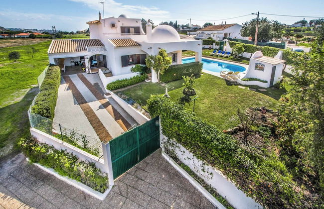 Villa Gira - Photo 41