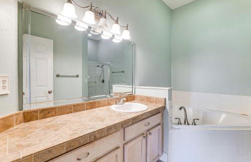 23 Mi to Disney Family-Friendly Golf Course Home! - Foto 18