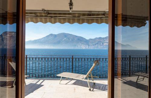 Lakefront Villa Elena by GardaDoma - Foto 1