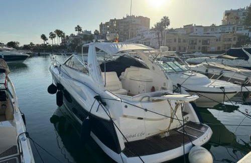 Marbella Beach Front Edificio Mayoral Centro Ciudad y Primera Línea Playa Muy Amplio y Espacioso - Foto 59