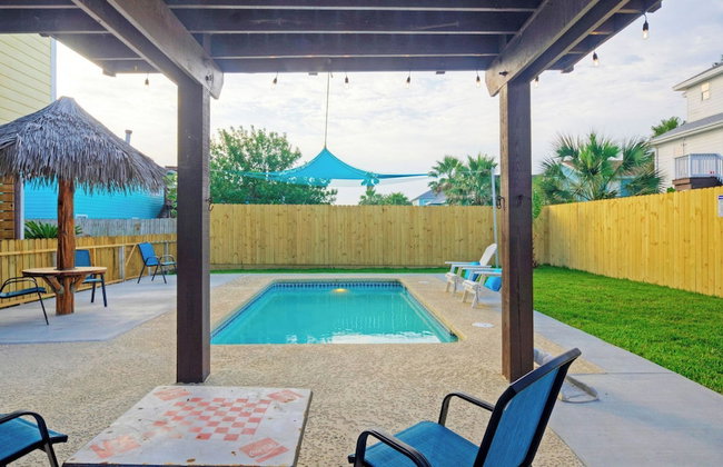 Private Pool, Yard, Deck, by the Nature Preserve! Tipsy Flipper by Avantstay - Photo 110