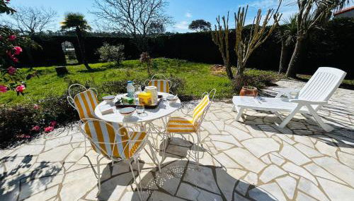 "NAUSICAA" Maison 6 personnes, 2 chambres, jardin clos, proche plage et forêt, chiens acceptés - Foto 5, sunbed, Garden view