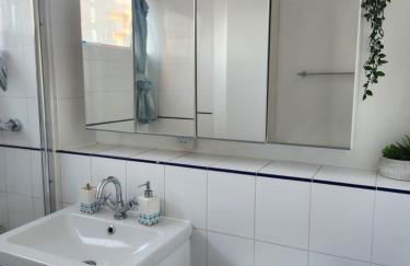 Stylish 1-Bedroom Haven in Central London - Photo 7