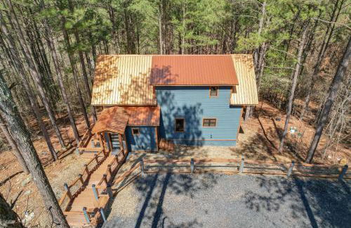 Serene Broken Bow Cabin with Hot Tub and Fire Pit! - Photo 34