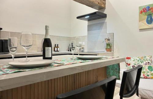 Cozy one bedroom Apartment, Le Nest - Photo 14