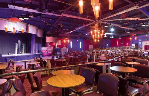 Elite Retreat Blackpool - Photo 3