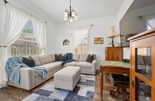 Historic 1914 Cottage, Near Downtown, UNR & Hospitals, Early Check In - Foto 12