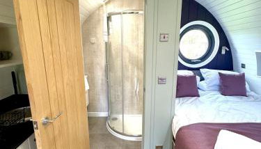 Rowan Hobbit Pod at Cowbridge Cabins - Foto 2