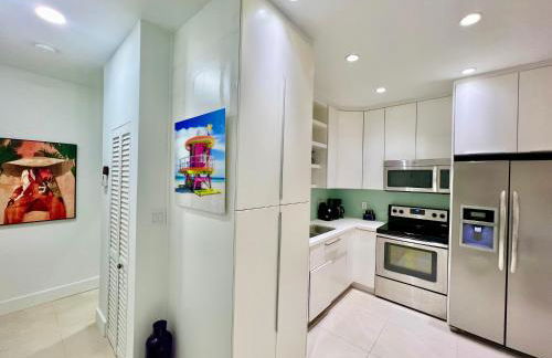 SOBE MONARCH 2 - 2 Bedroom 2 Bathroom Apts - 2 Independent 1 bedrooms apts - Foto 33