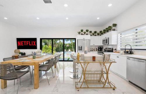 VillaLee-Jungle Palm Island white marble pool Area - Foto 79