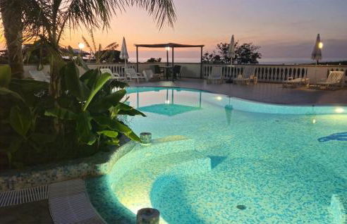 Amazing Apartment In Ricadi With Wifi - Foto 8