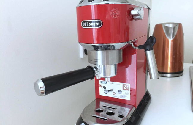 Brand New Stunning Home with Garden - Foto 15