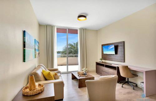 Beachfront Condo-ROOFTO POOL- 2 BEDROOMS 2 BR ! - Foto 2