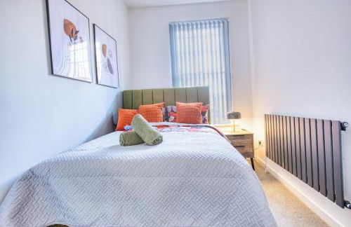 Central 2 beds APT with FREE parking, Sleeps 6 - Foto 9