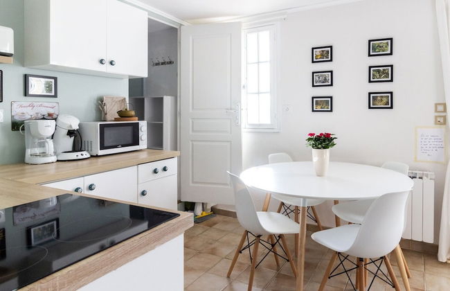 Holiday Home in Gargas Near Route des Ocres - Photo 9