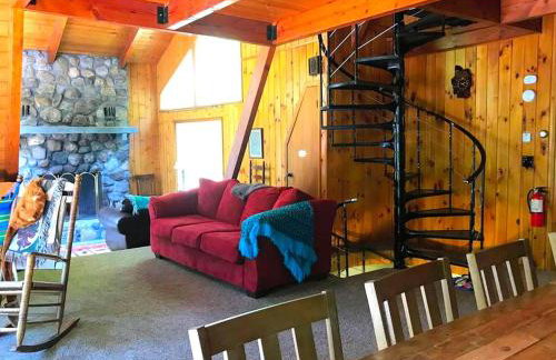 Dog-Friendly Chalet Rental near Whiteface Mountain and Lake Placid, New York - Foto 17
